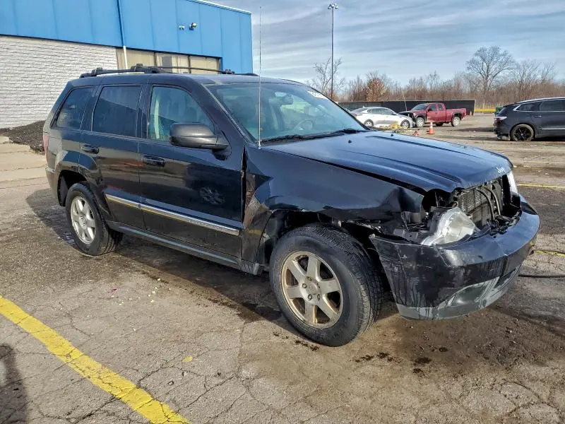 2010 JEEP GRAND CHEROKEE LAREDO  