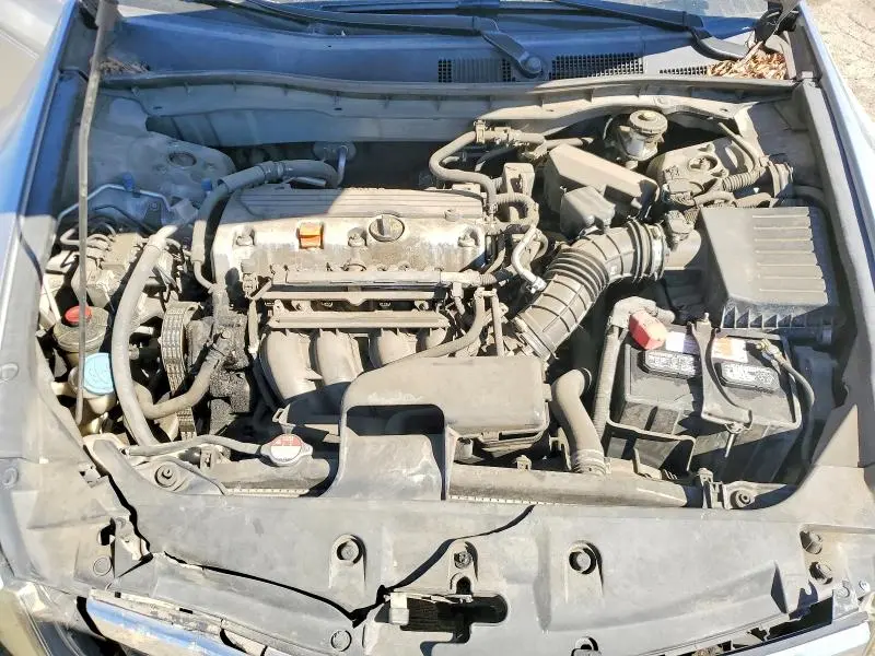2011 HONDA ACCORD SE  