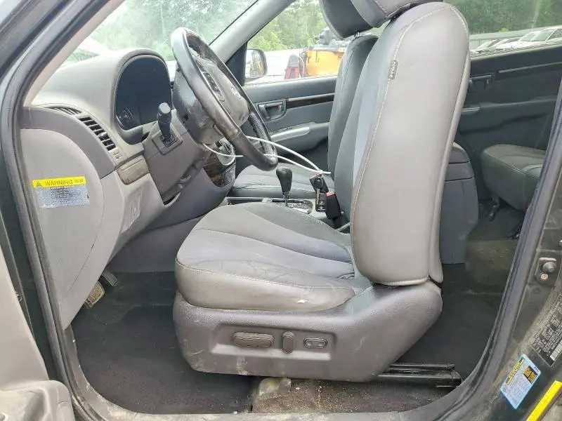 2010 HYUNDAI SANTA FE SE  
