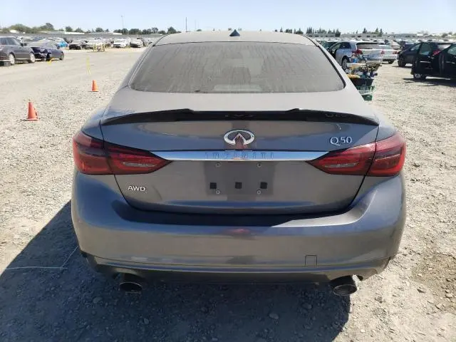 2018 INFINITI Q50 LUXE  