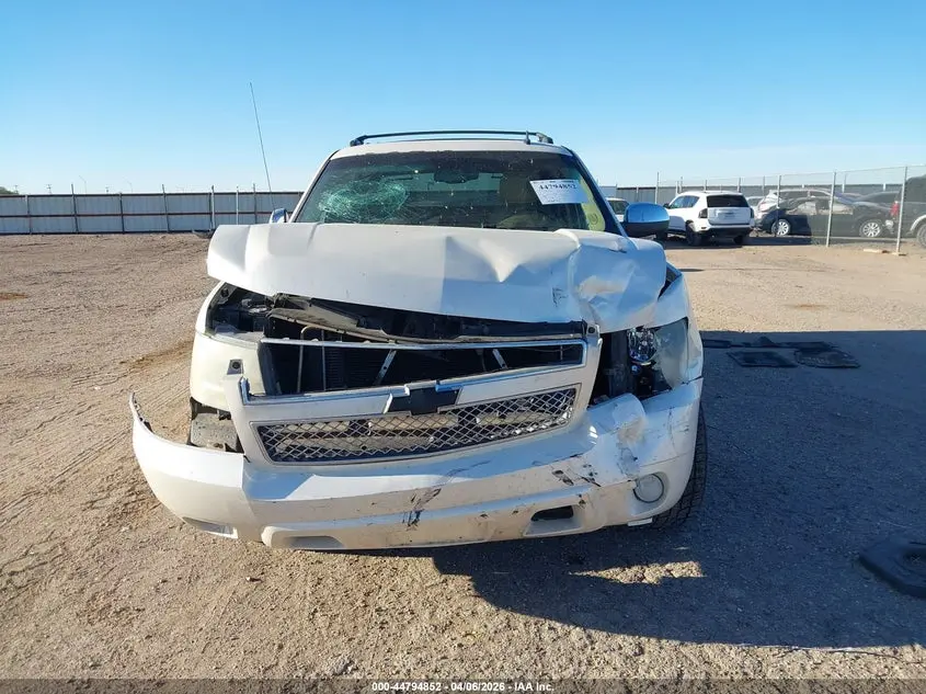 2011 CHEVROLET AVALANCHE 1500 LTZ