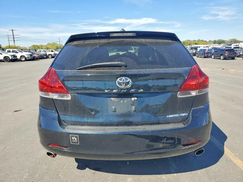 2013 TOYOTA VENZA LIMITED  