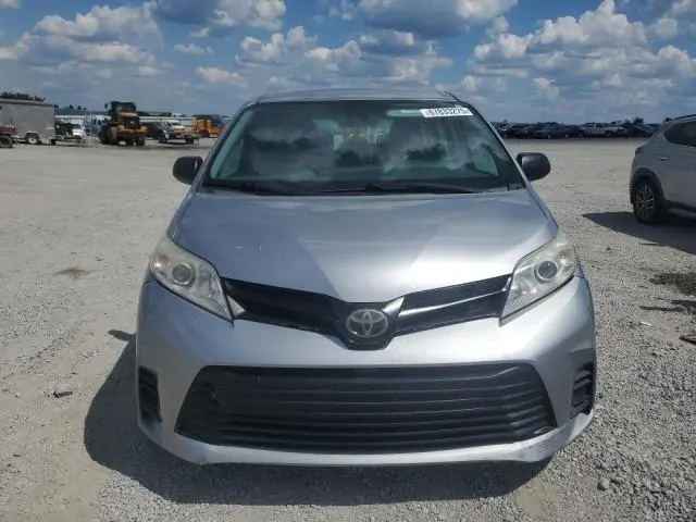 2018 TOYOTA SIENNA L  