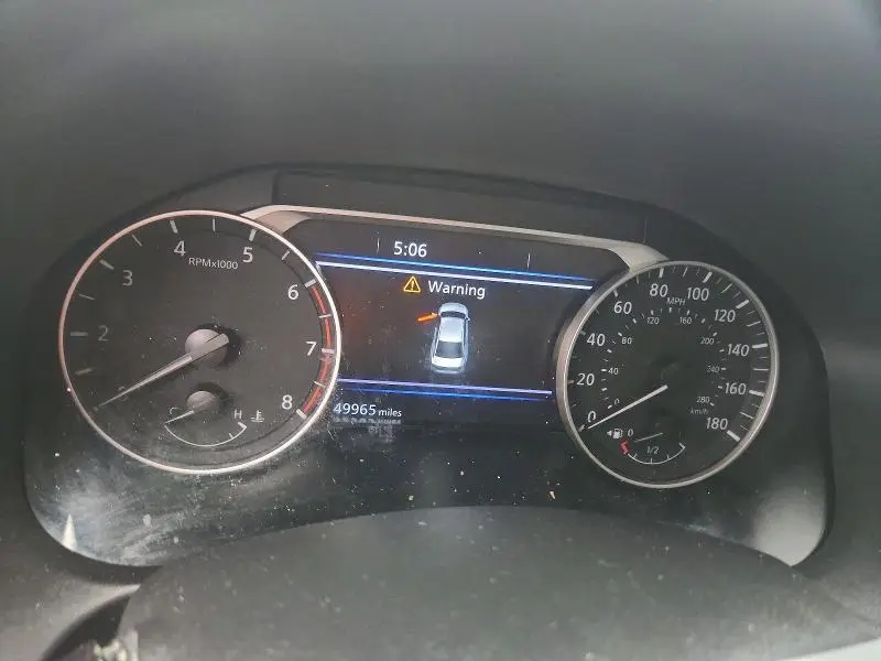 2023 NISSAN ALTIMA SR  