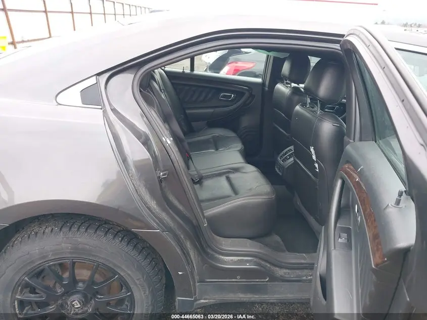 2017 FORD TAURUS LIMITED