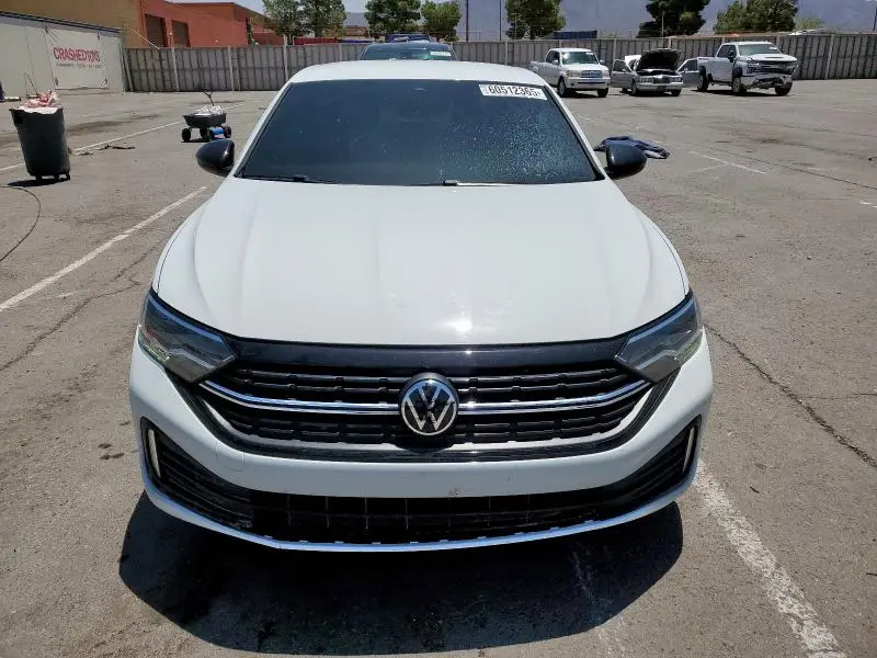 2024 VOLKSWAGEN JETTA SPORT  