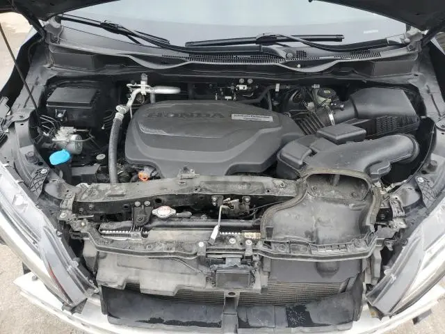 2018 HONDA ODYSSEY TOURING  