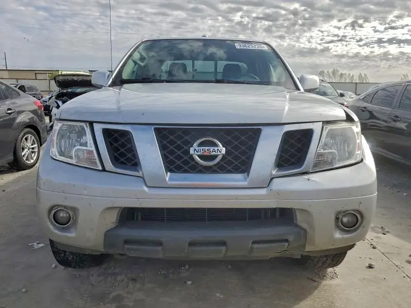 2018 NISSAN FRONTIER S  