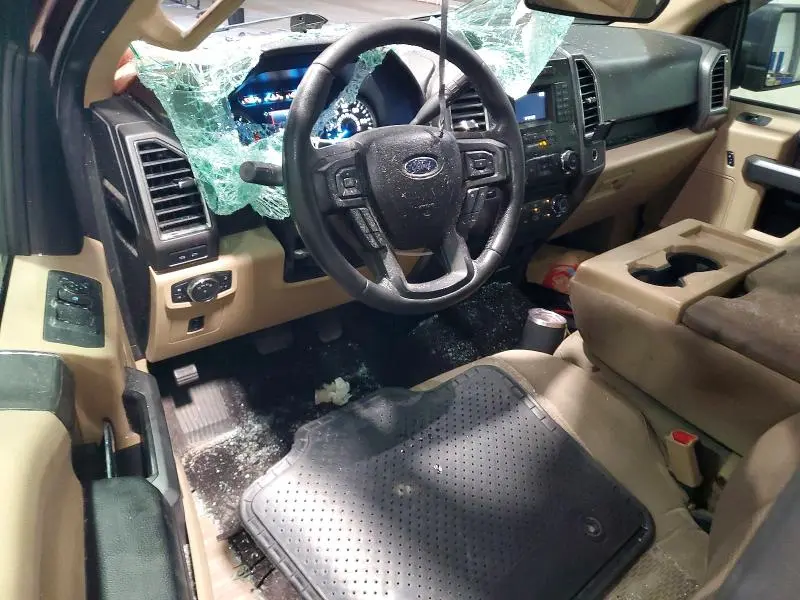 2015 FORD F150 SUPERCREW  