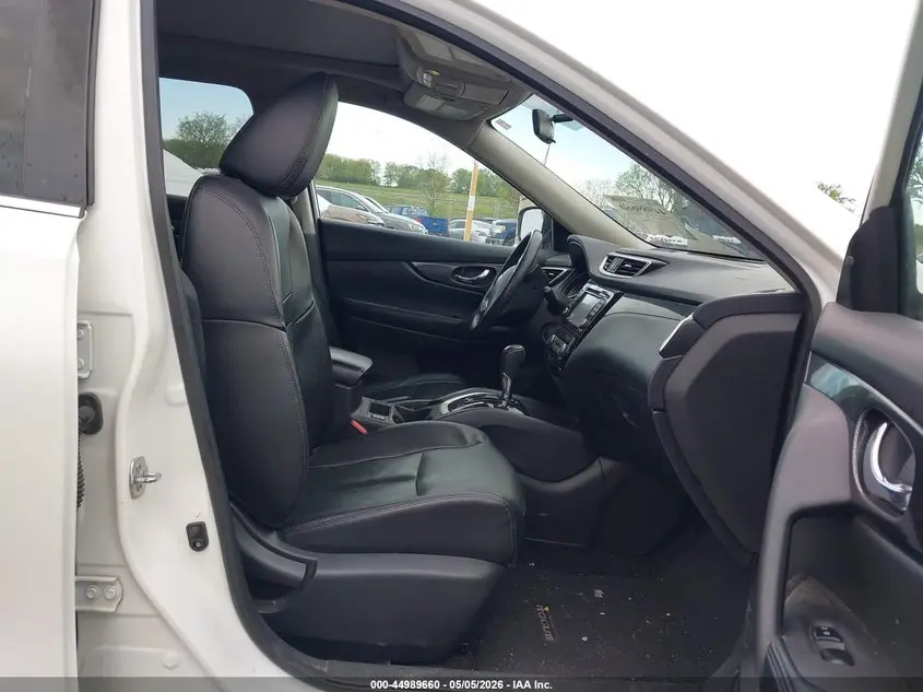 2016 NISSAN ROGUE SL