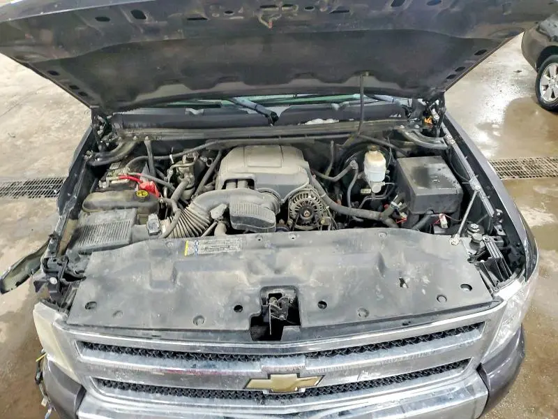 2011 CHEVROLET SILVERADO K1500 LT  