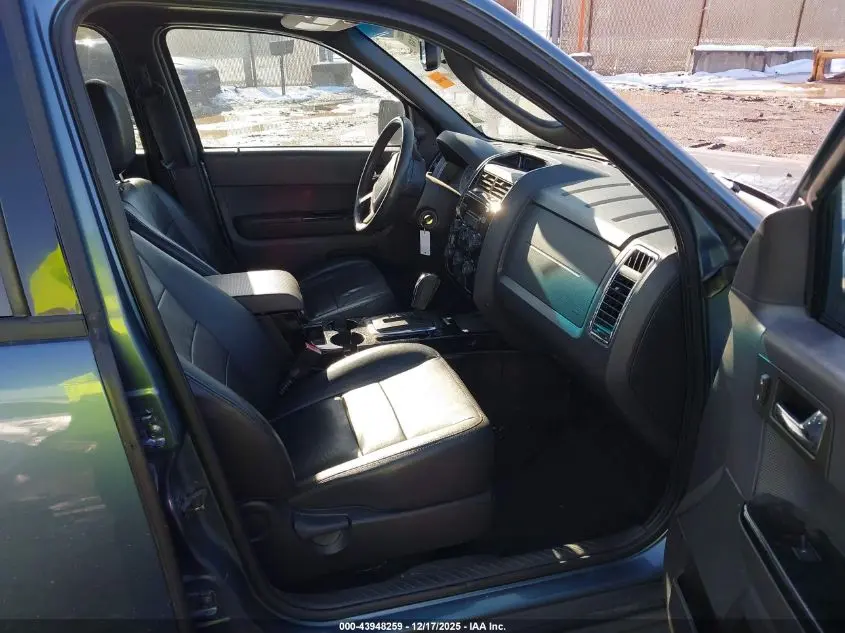 2011 FORD ESCAPE LIMITED