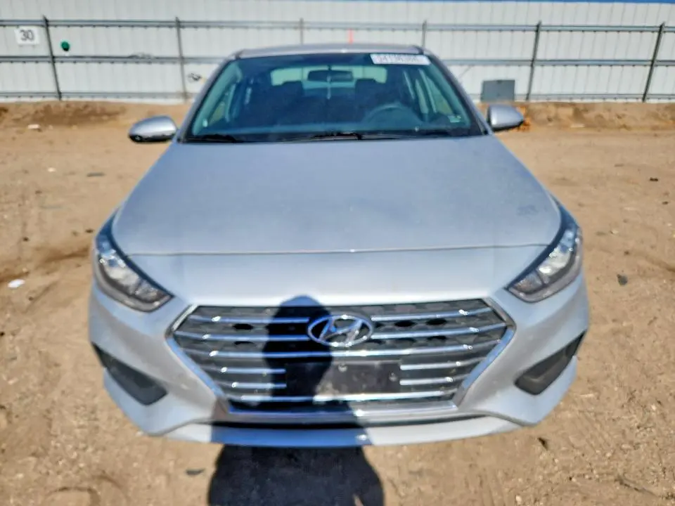 2022 HYUNDAI ACCENT SE  