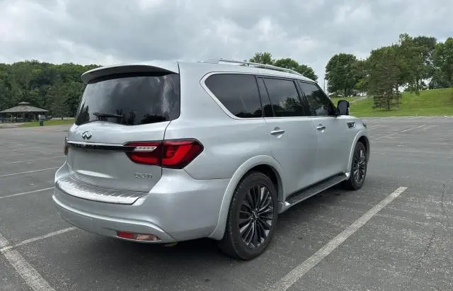 2021 INFINITI QX80 LUXE  