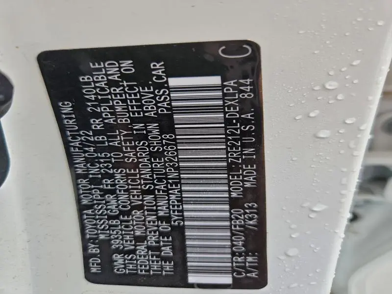 2022 TOYOTA COROLLA LE  