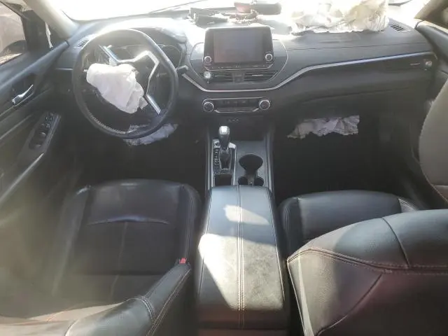 2022 NISSAN ALTIMA SR  