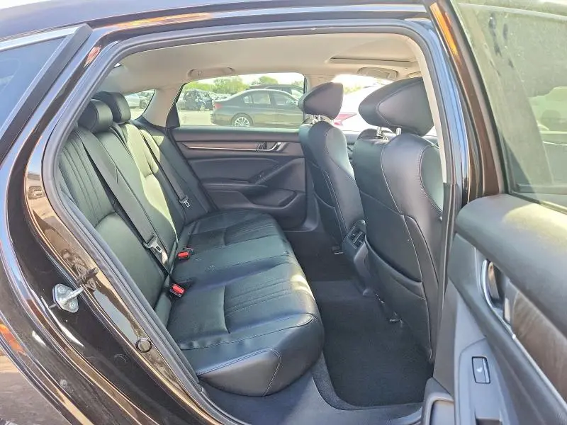 2018 HONDA ACCORD TOURING  