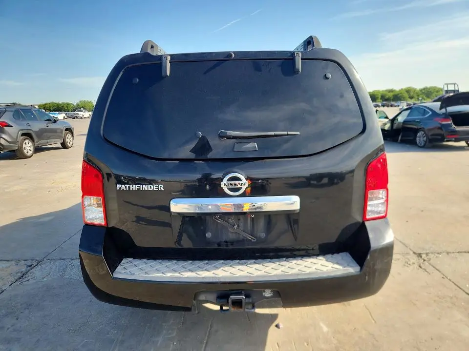 2012 NISSAN PATHFINDER S  