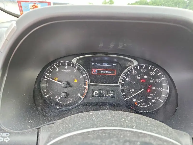 2014 NISSAN PATHFINDER S  
