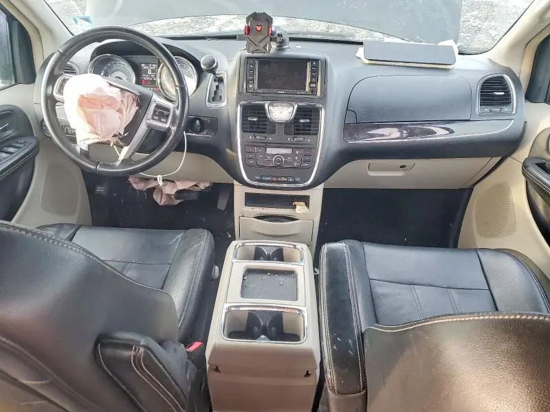 2013 CHRYSLER TOWN & COUNTRY TOURING  