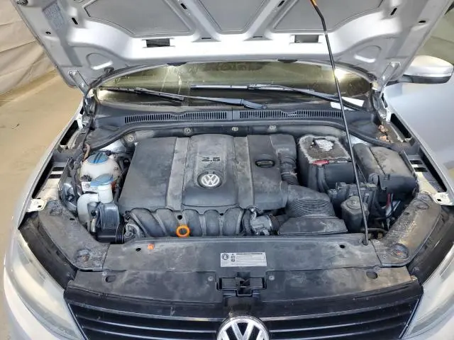 2012 VOLKSWAGEN JETTA SE  