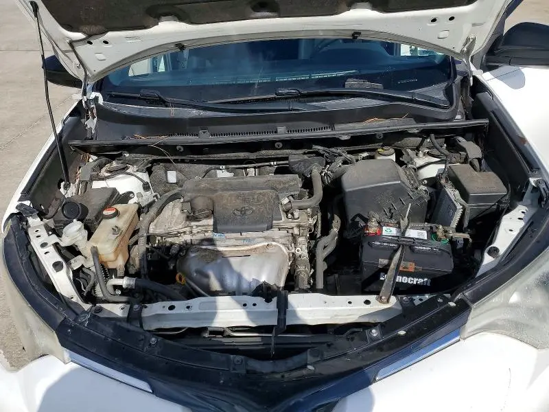 2016 TOYOTA RAV4 LE  