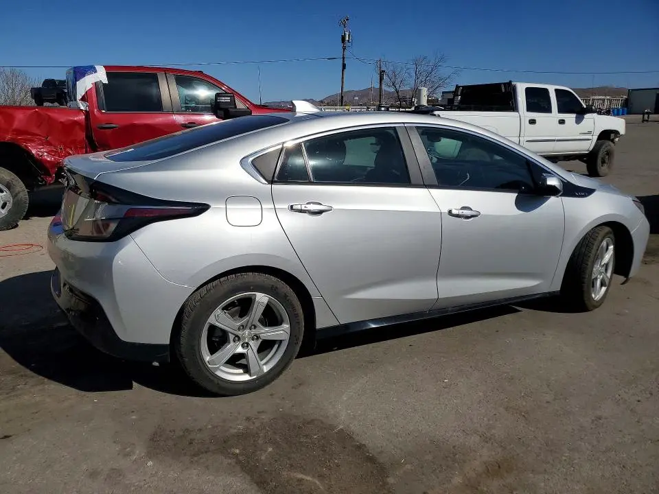 2017 CHEVROLET VOLT LT  