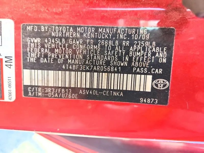 2010 TOYOTA CAMRY LE  