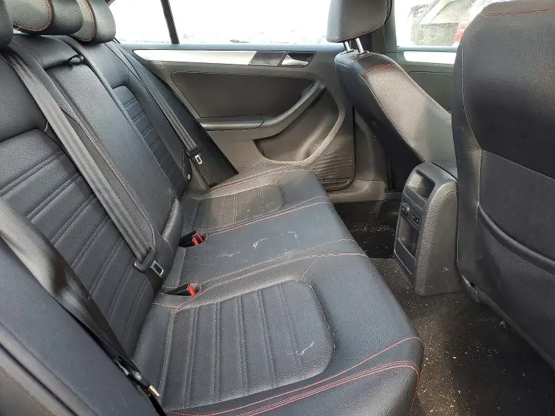 2012 VOLKSWAGEN JETTA GLI  