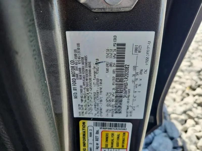 2020 FORD FUSION SE  