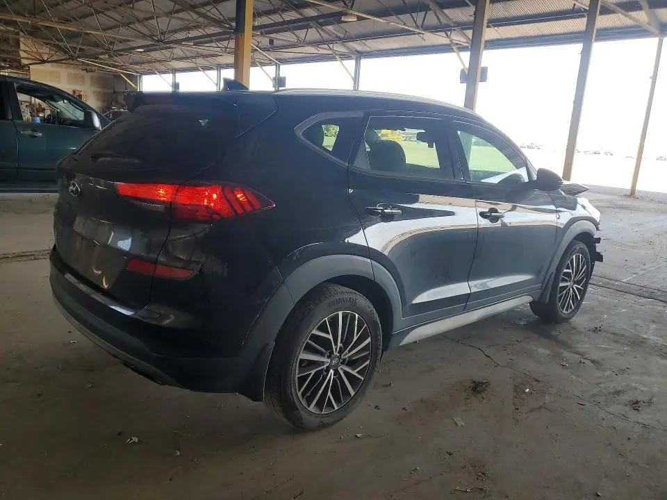 2020 HYUNDAI TUCSON SEL  