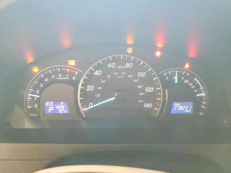 2014 TOYOTA CAMRY LE  