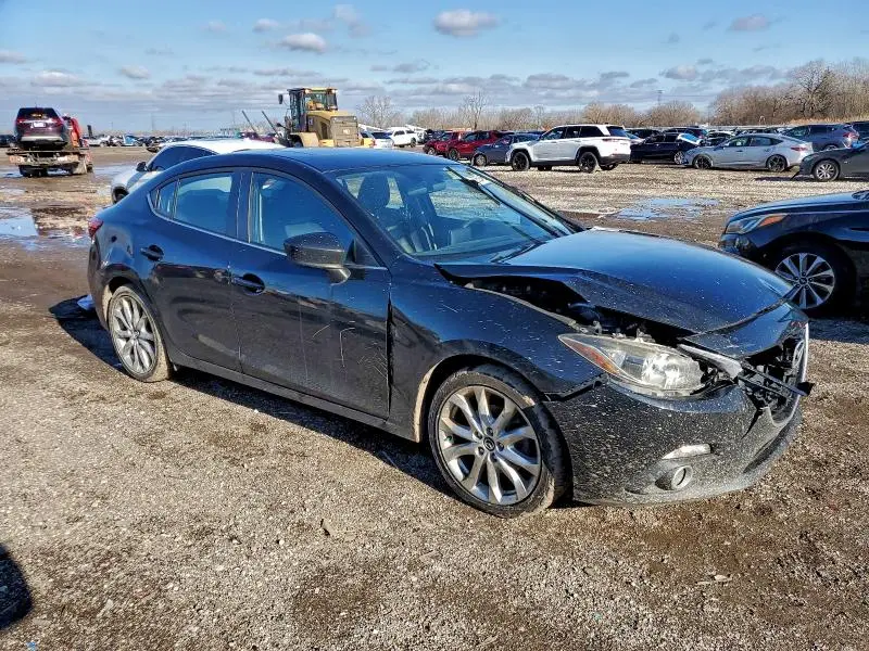 2015 MAZDA 3 TOURING  