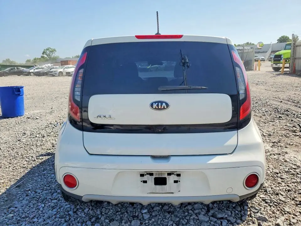 2019 KIA SOUL +  