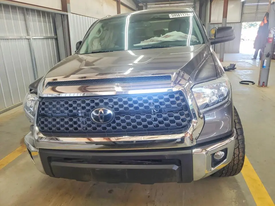 2021 TOYOTA TUNDRA SR5  