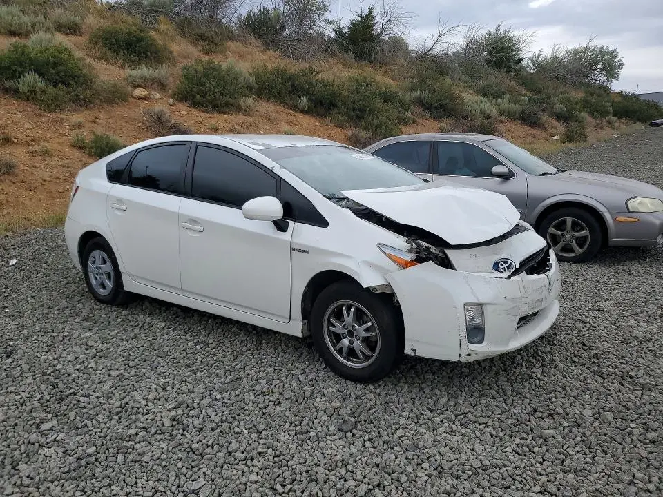 2010 TOYOTA PRIUS II  