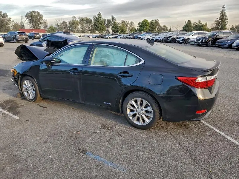 2015 LEXUS ES 300H  