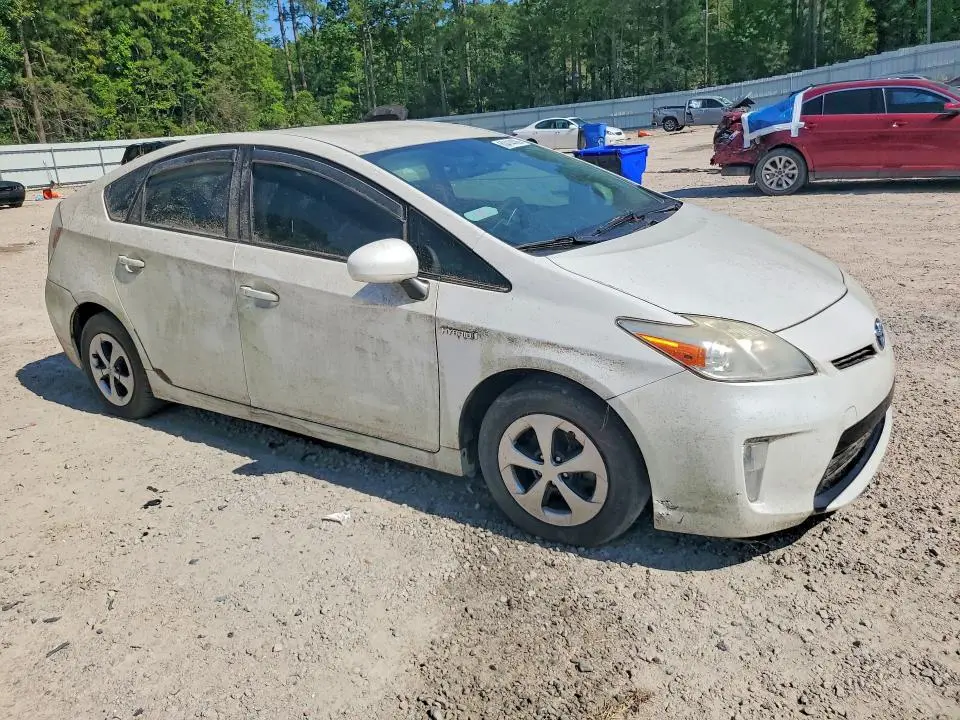 2012 TOYOTA PRIUS TWO  