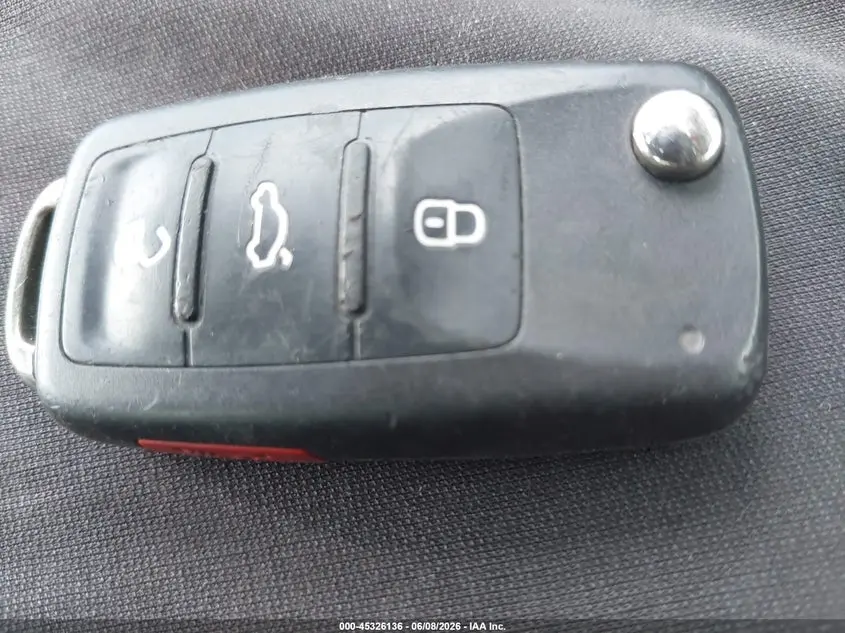 2012 VOLKSWAGEN JETTA 2.5L SE
