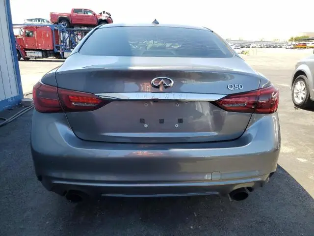 2018 INFINITI Q50 LUXE  