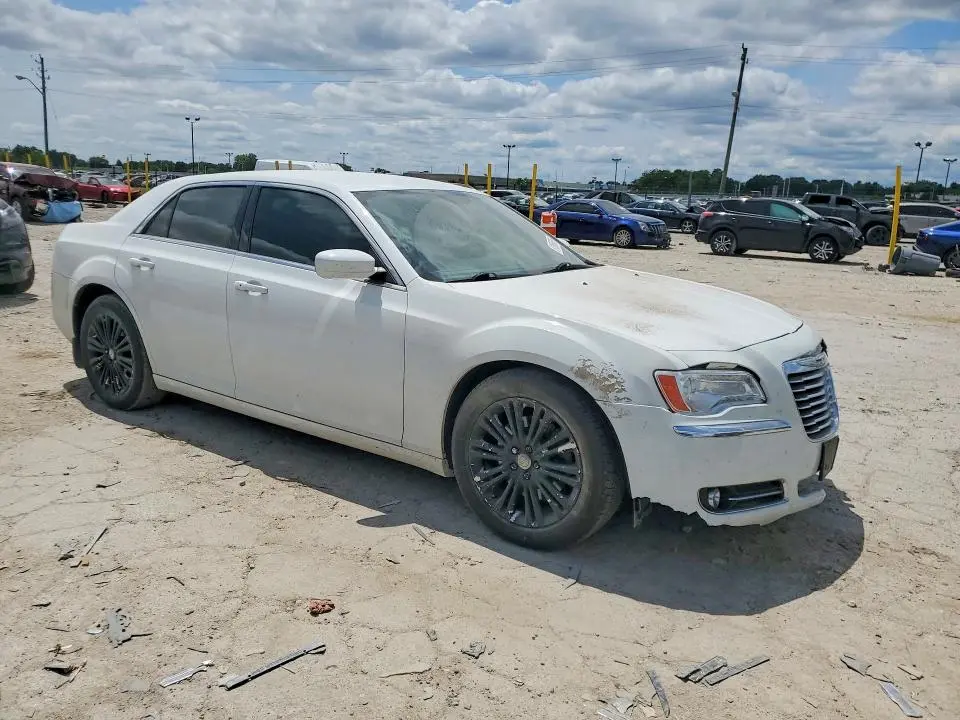 2014 CHRYSLER 300   