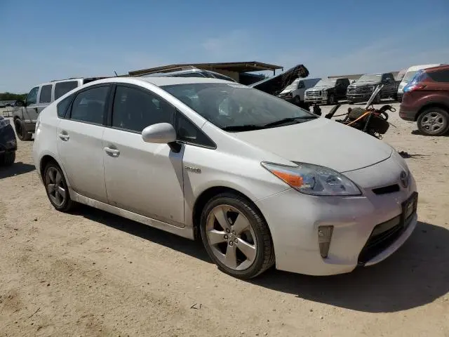 2013 TOYOTA PRIUS   