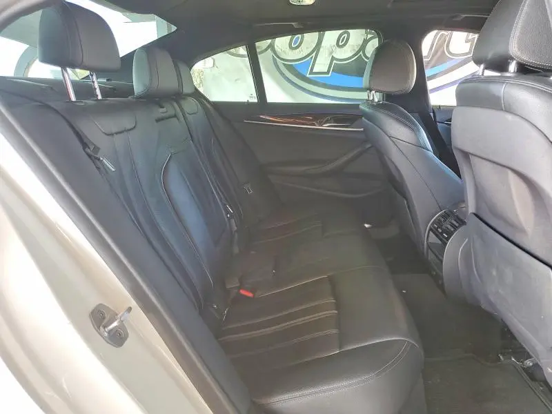 2018 BMW 530XE   