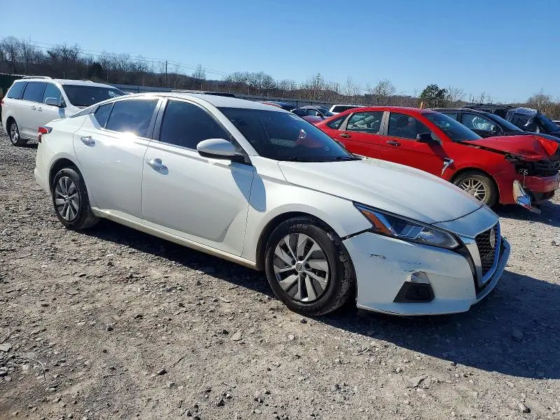 2019 NISSAN ALTIMA S  