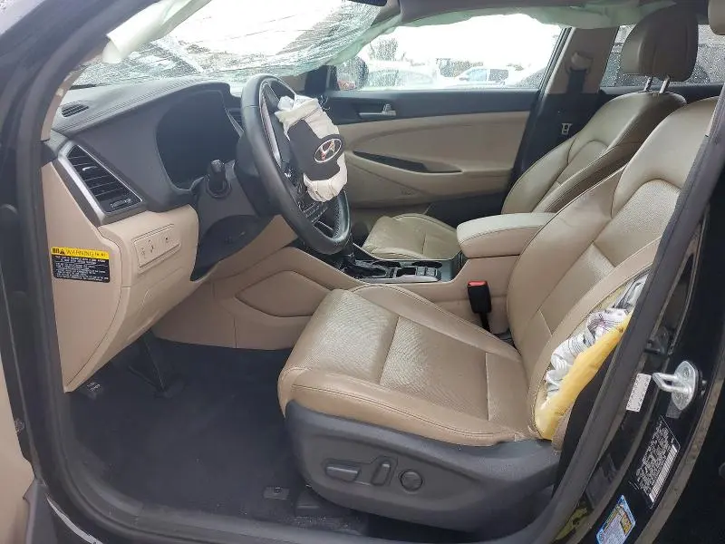 2018 HYUNDAI TUCSON SEL PLUS  