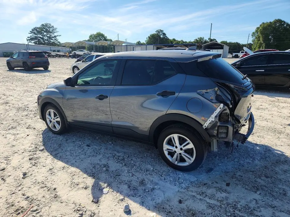 2024 NISSAN KICKS S  