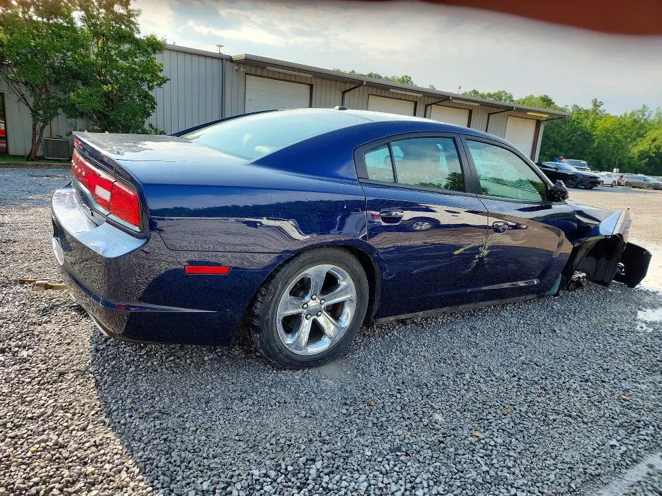 2013 DODGE CHARGER SXT  