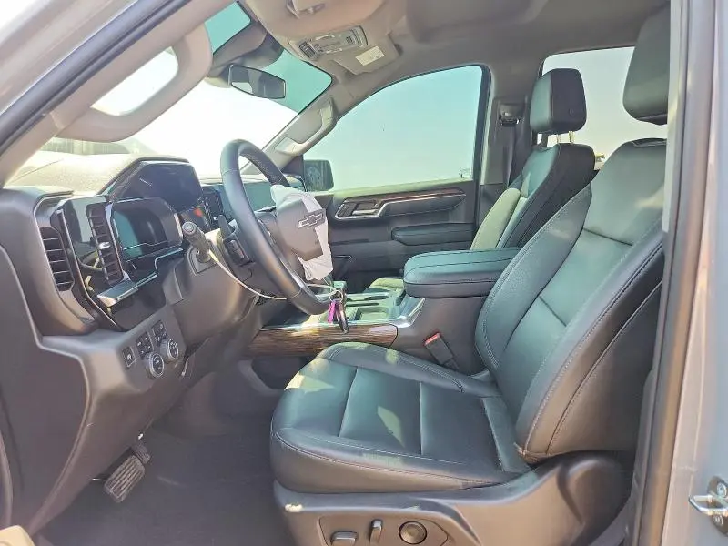 2024 CHEVROLET SILVERADO K1500 LT TRAIL BOSS  