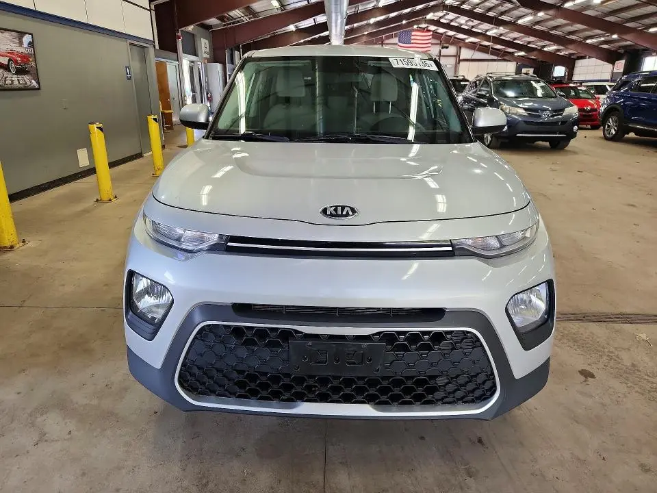 2020 KIA SOUL LX  