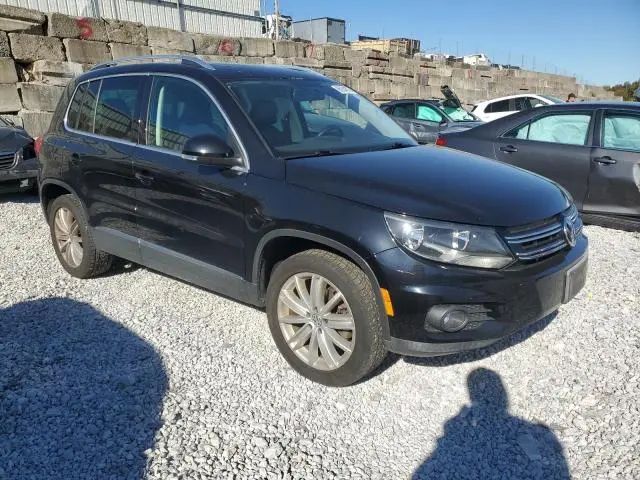 2012 VOLKSWAGEN TIGUAN S